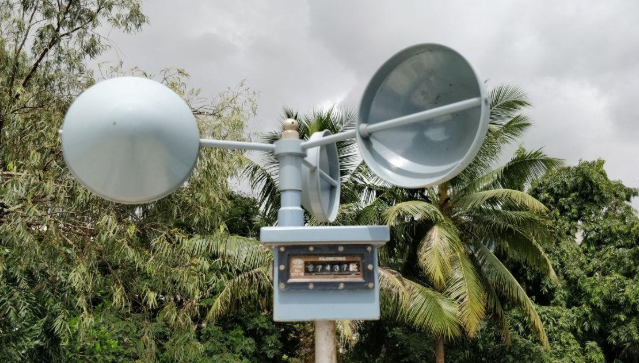 ANEMOMETER